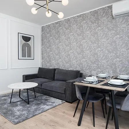 Golden Gate Apartment Pula Exterior photo